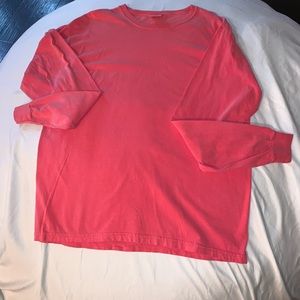 Long sleeve hot pink t-shirt